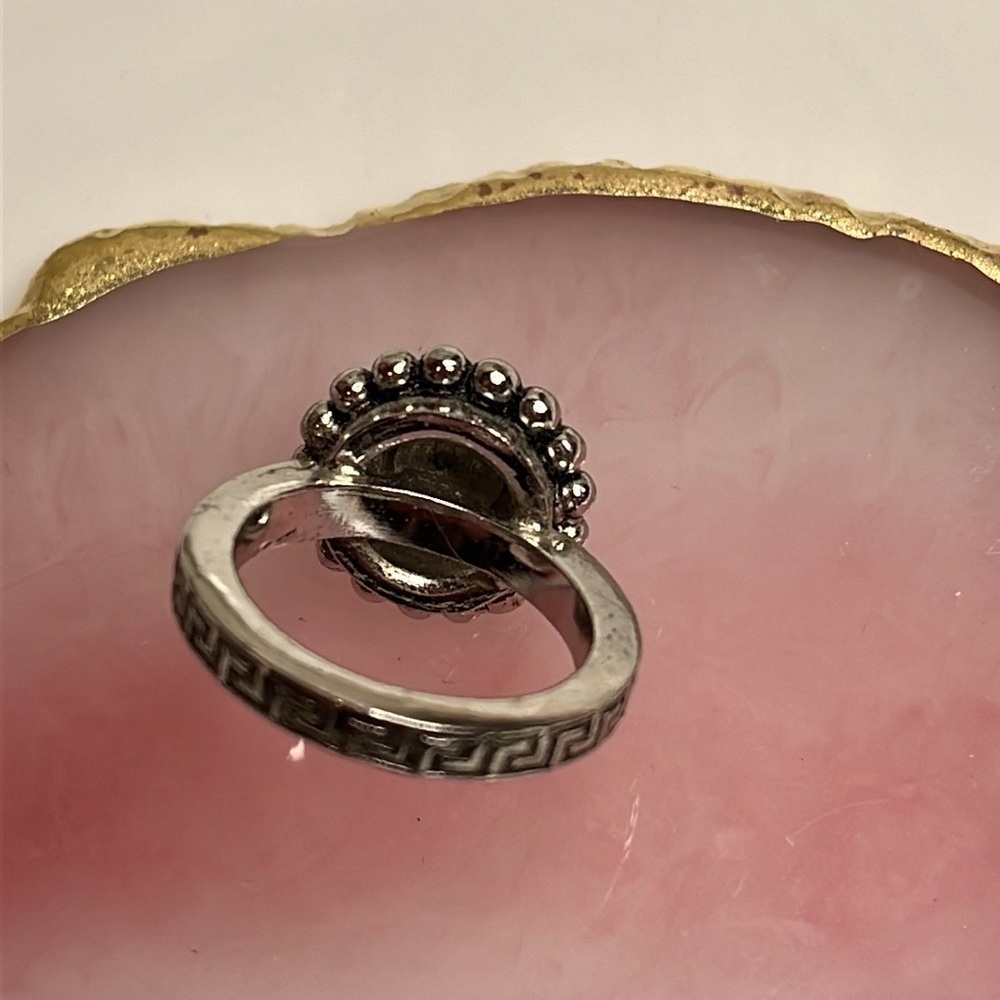VERSACE VINTAGE MEDUSA RING - Picture 6 of 8